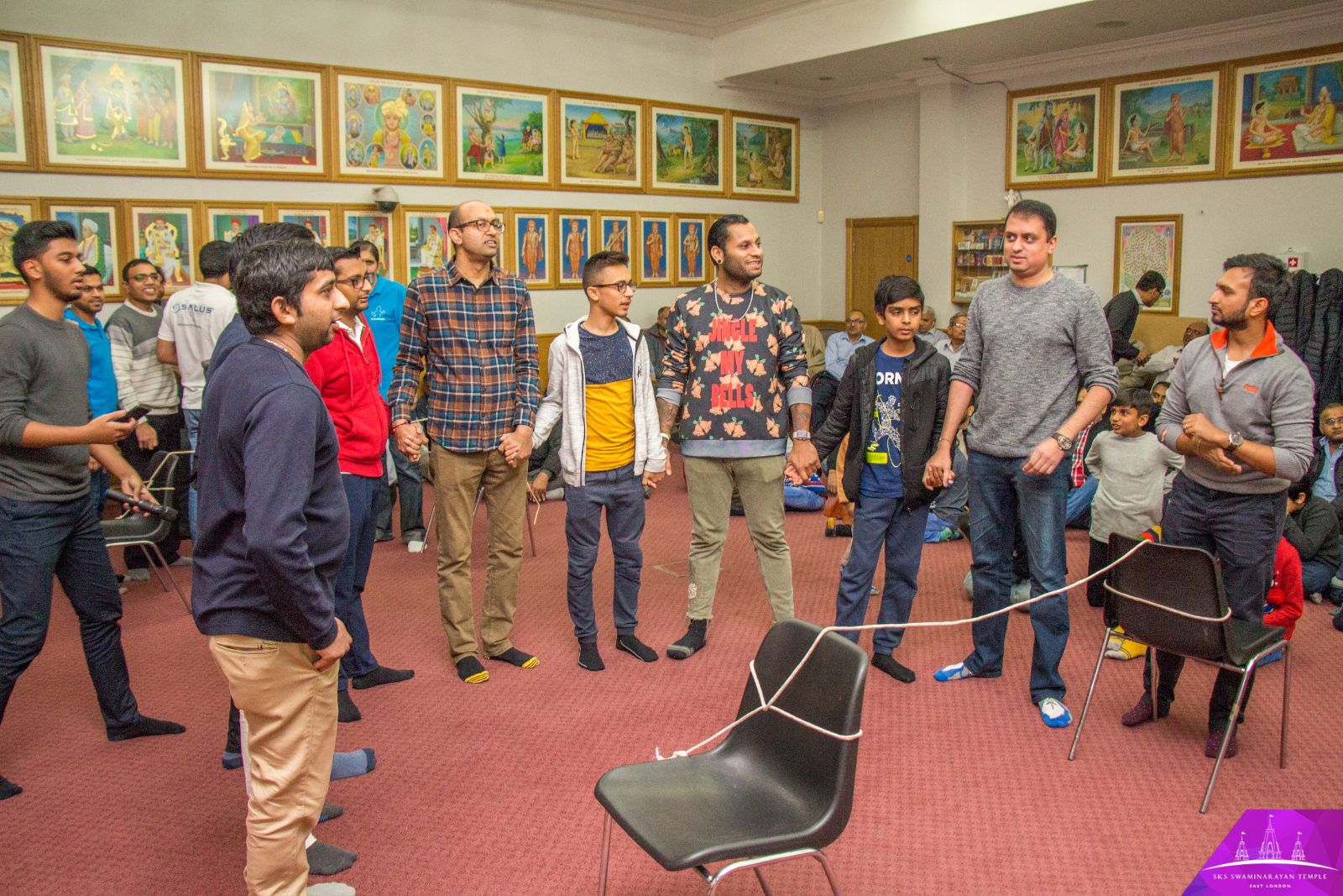 ©1987-2017 SKS Swaminarayan Temple East London